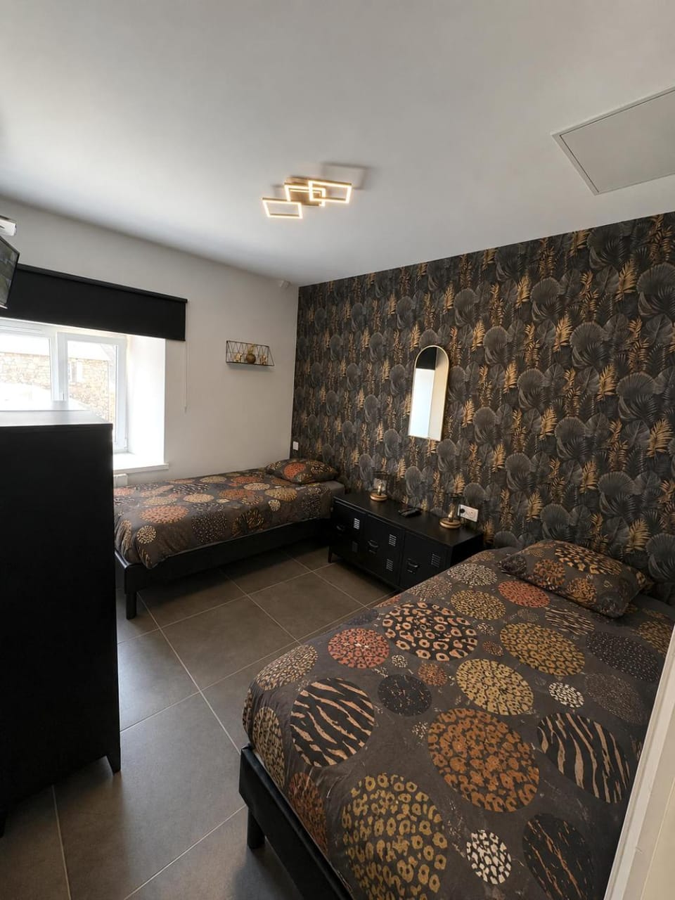TV and multimedia, Bedroom, storage