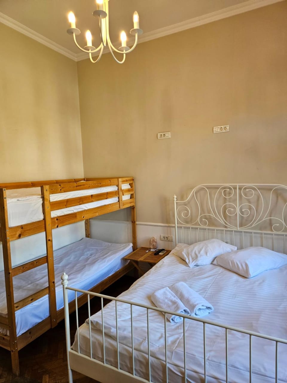 Bed, Bedroom, bunk bed