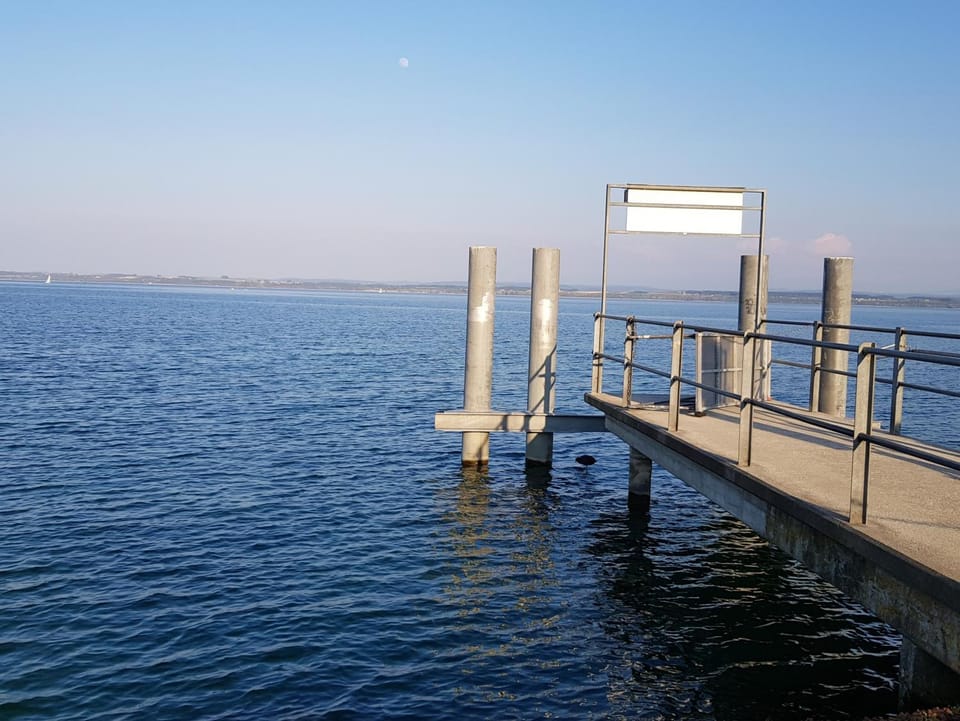 Hiking, Lake view, Mountain view