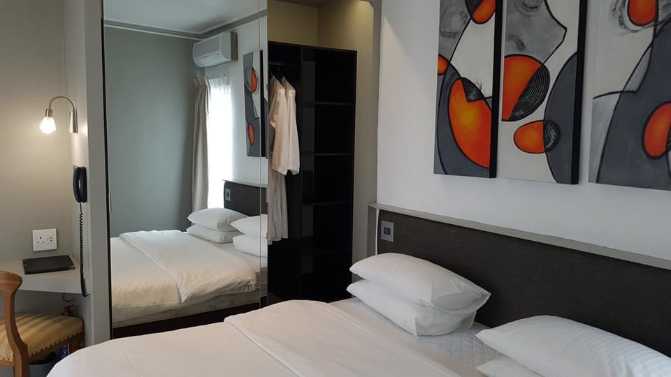 Bed, Photo of the whole room