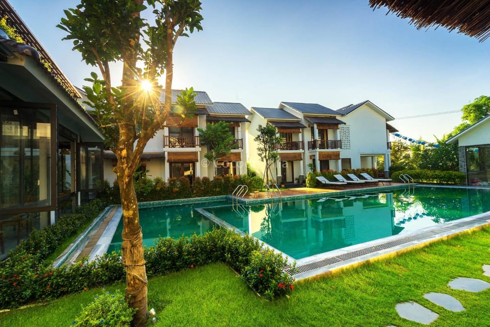 Property building, Swimming pool