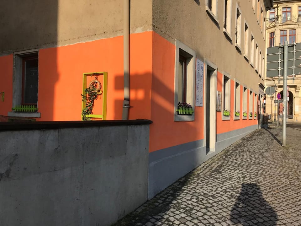 Property building, Day
