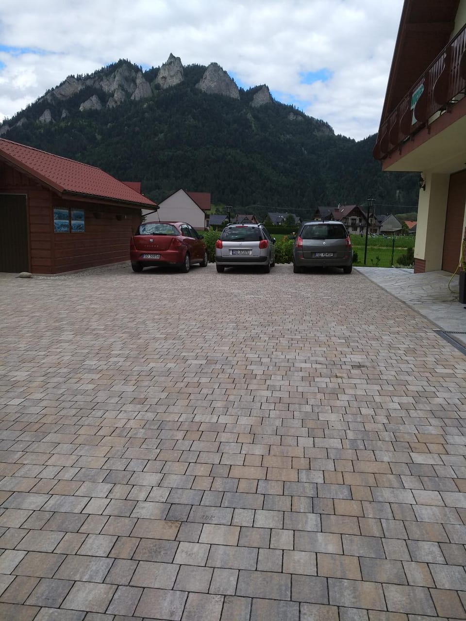 Pokoje z aneksami kuchennymi u Wiktorii Vacation rental in Lesser Poland Voivodeship