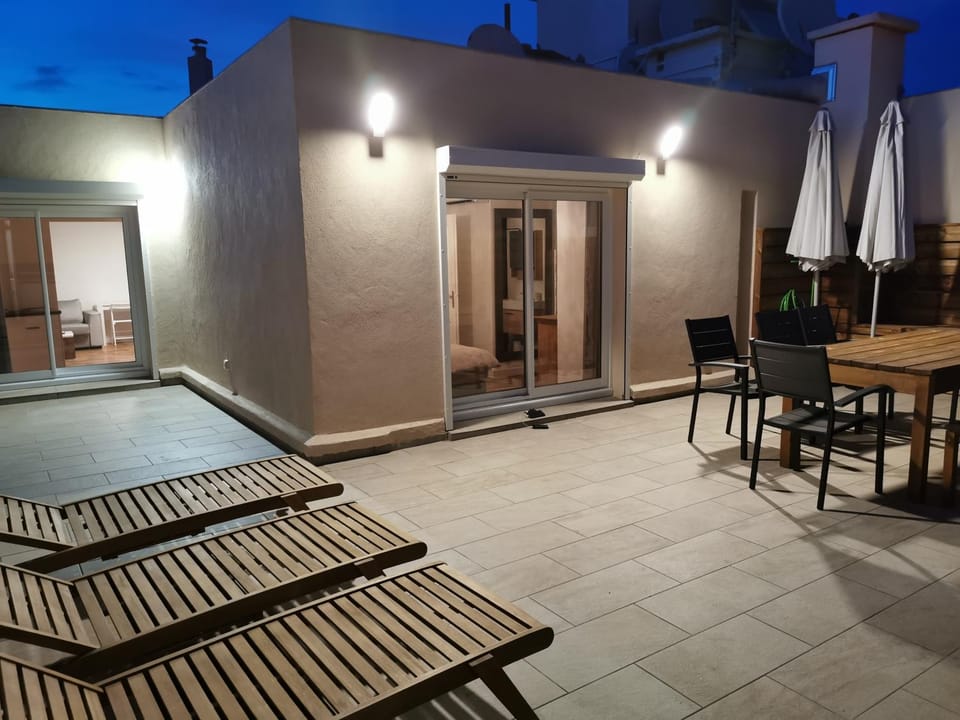 Appartement toit terrasse 2 chambres Apartment in Ajaccio