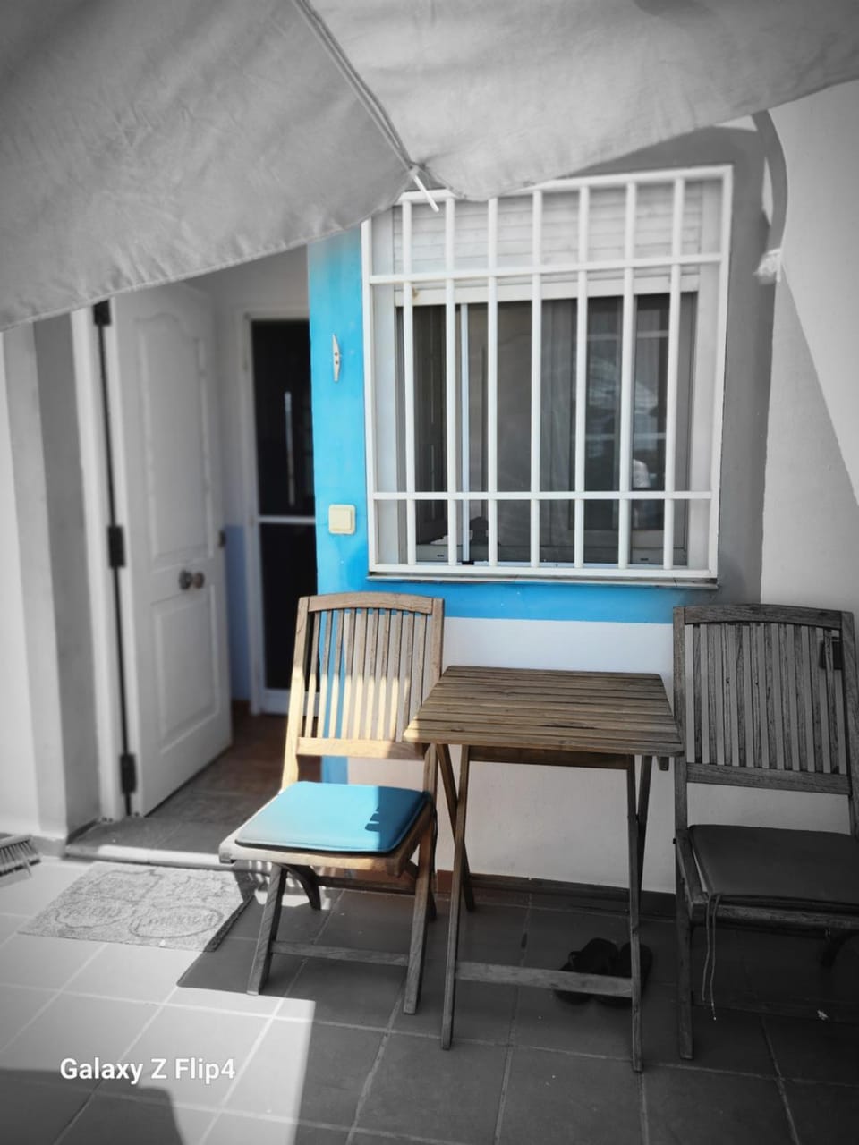 Facade/entrance, Sea view
