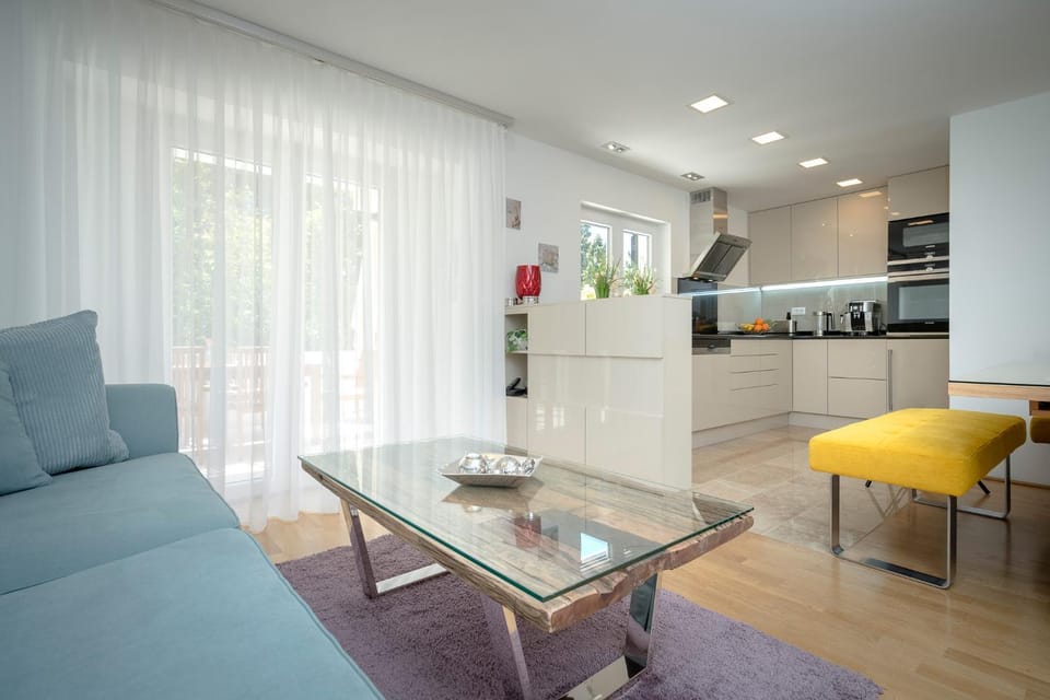 Vindobona Apartment 1 Apartment in Hvar