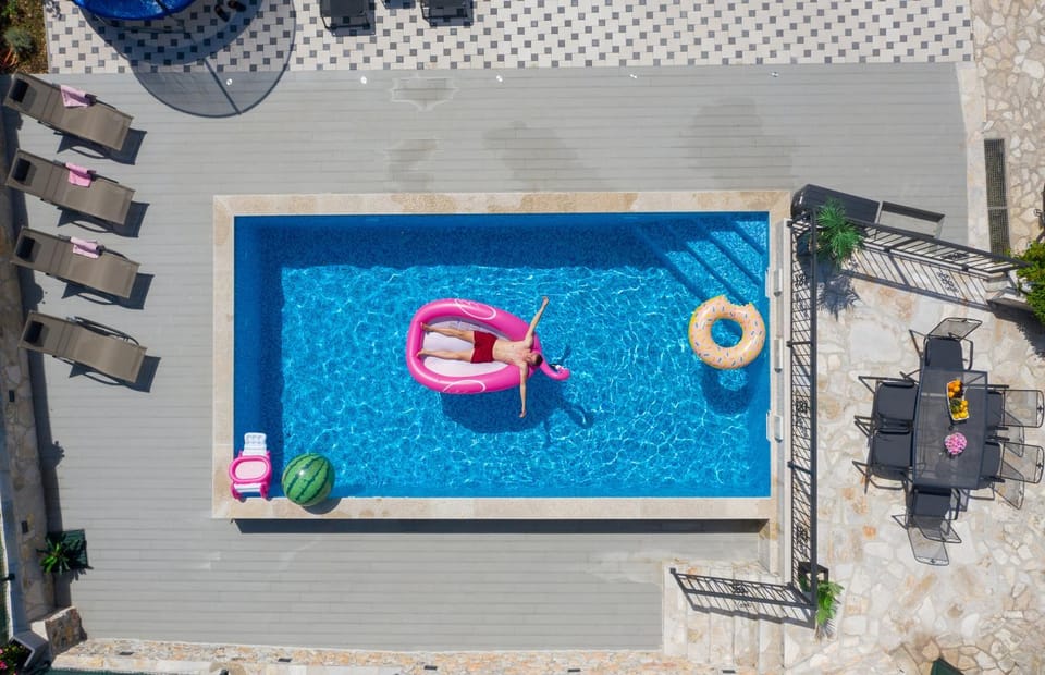 Holiday home Stipanovi Dvori with jacuzzi and pool Villa in Split-Dalmatia County