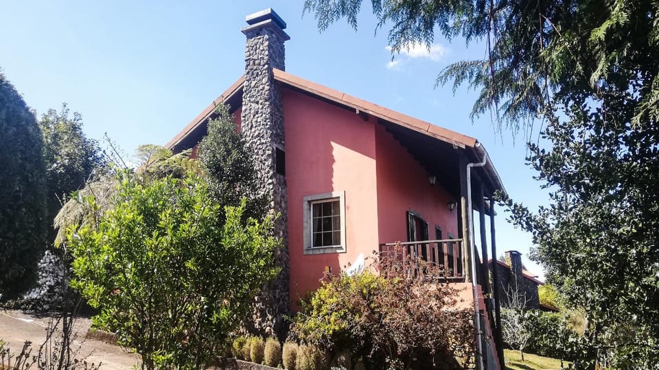 Chalet Pico das Pedras Chalet in Madeira District