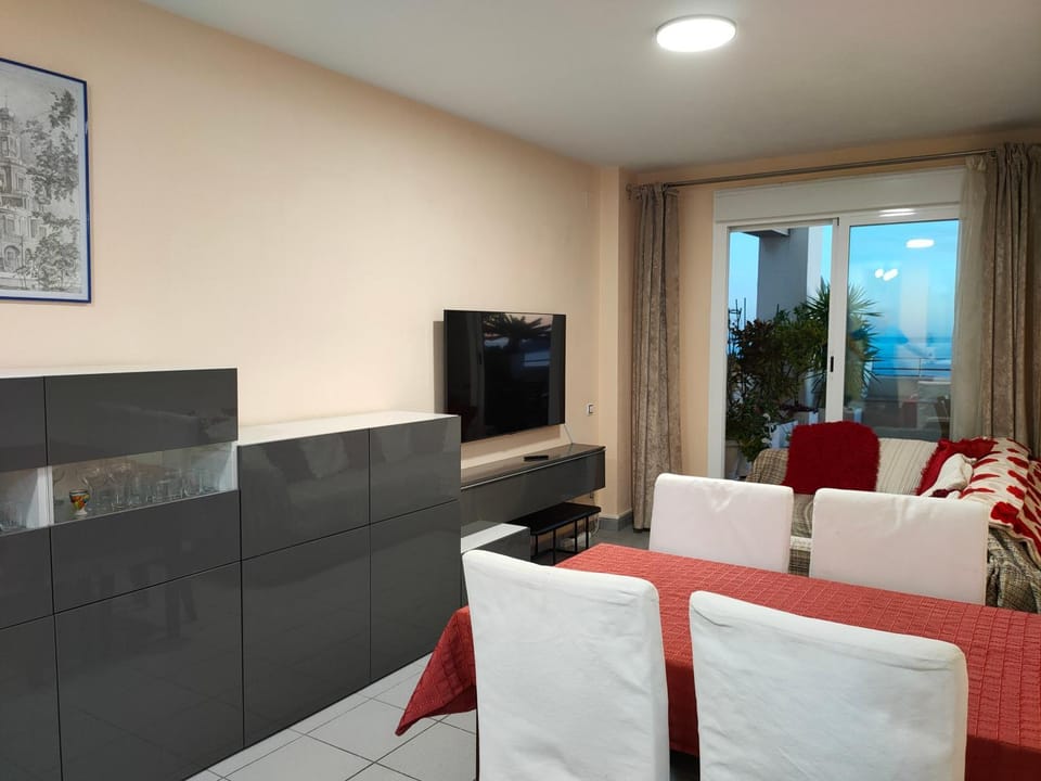 Piso en la primera linea del mar con 2 dormitorios Apartment in Benidorm
