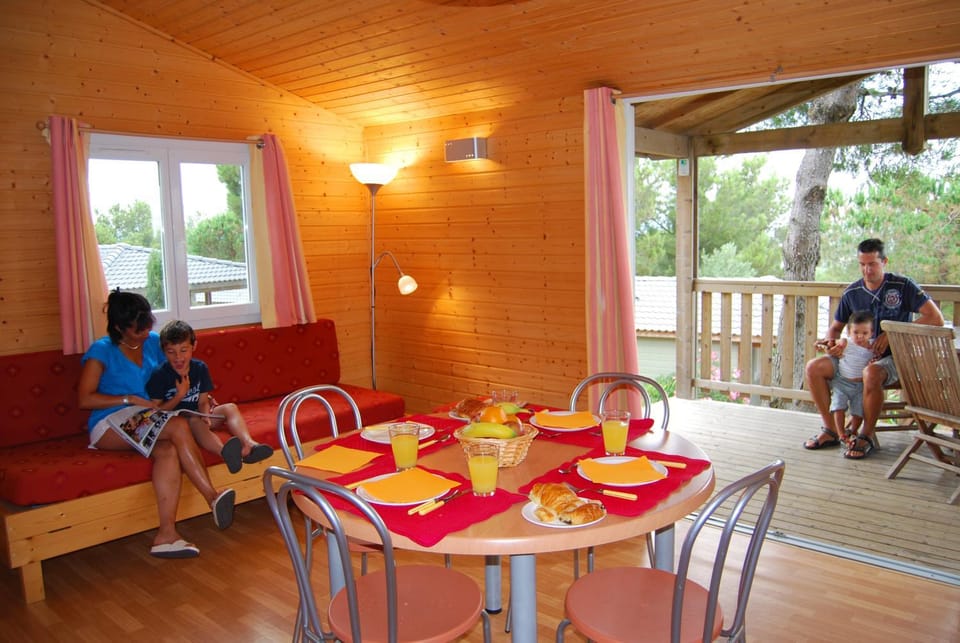 Balcony/Terrace, Living room