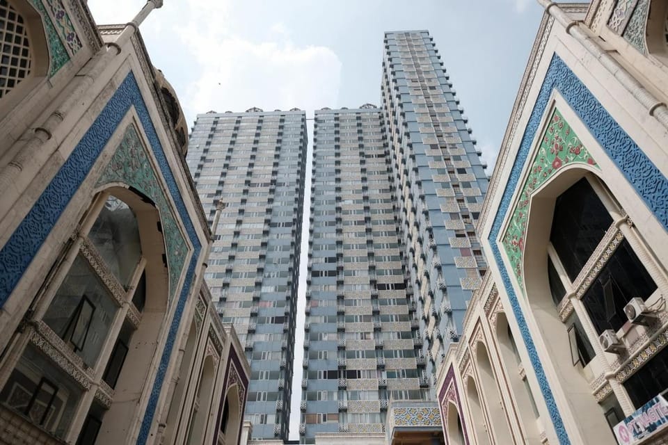 Nearby landmark