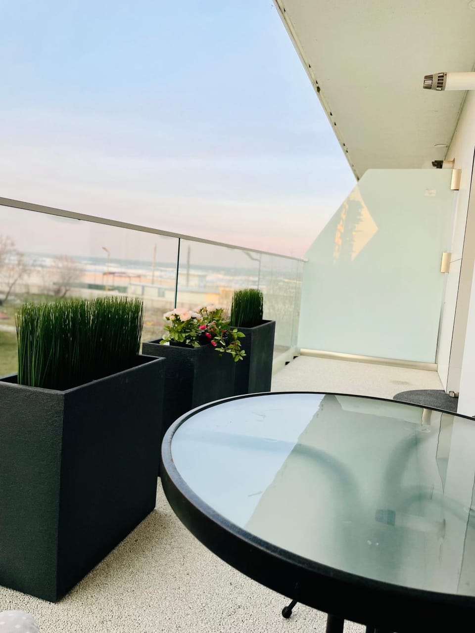 White Tower Mamaia Apartament Apartment in Constanta