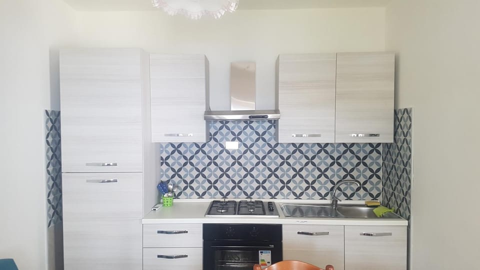 Kitchen or kitchenette, stove, kitchen, kitchen