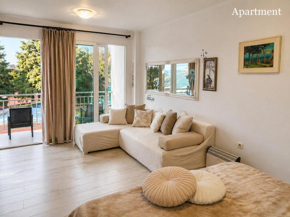 Sunshower apartment and studio Apartment in Split