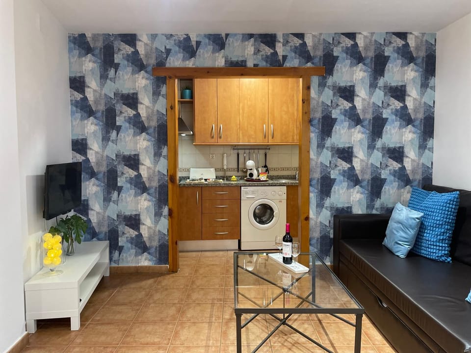 Kitchen or kitchenette, Living room, Dining area, washing machine