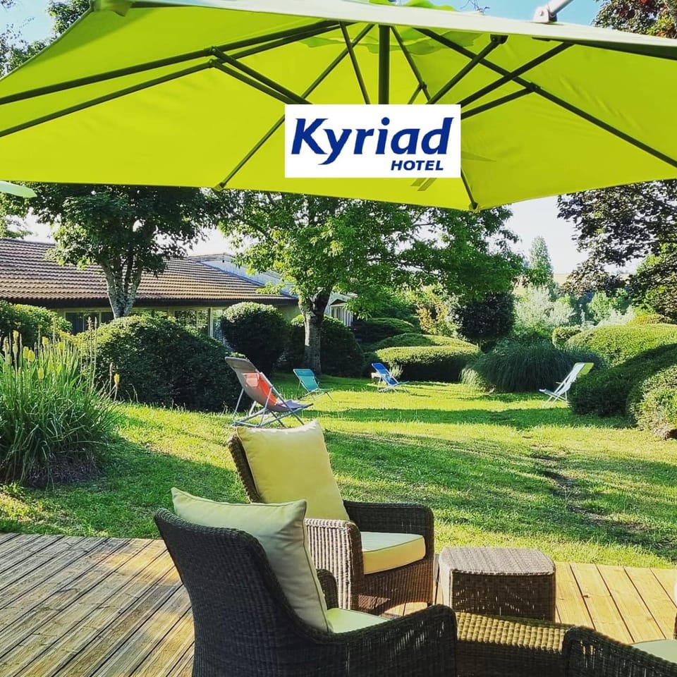 Property building, Patio, Patio, Garden, Garden, Balcony/Terrace, Balcony/Terrace, Garden view, Garden view