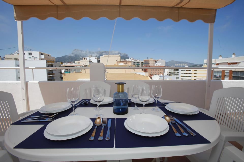 Balcony/Terrace, Dining area
