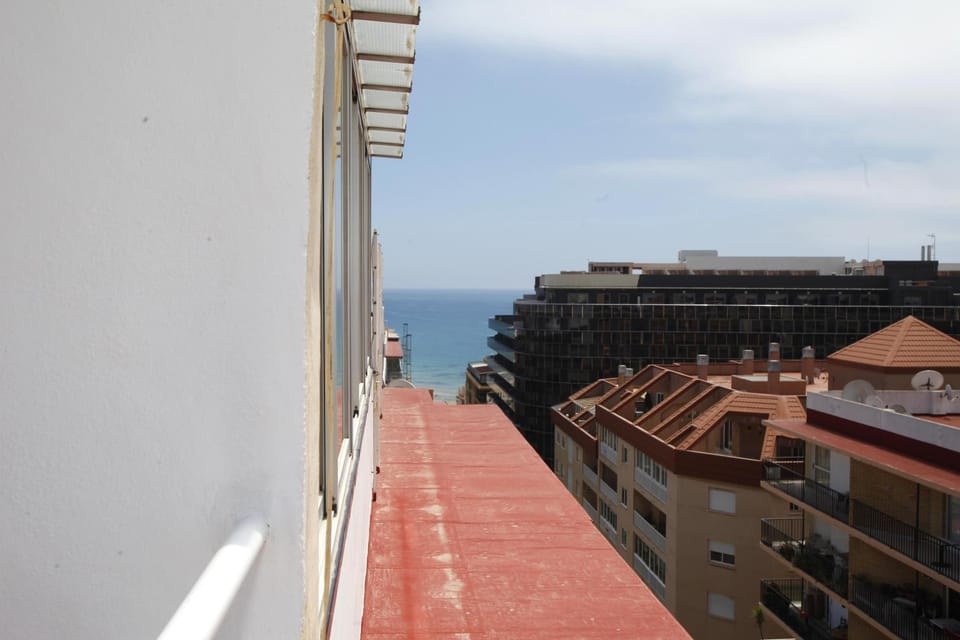 Balcony/Terrace, City view