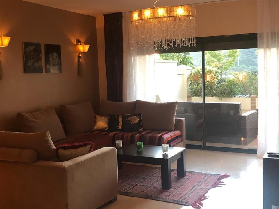 Luxury quiet apartment CAPANES DEL GOLF Apartment in Costa del Sol