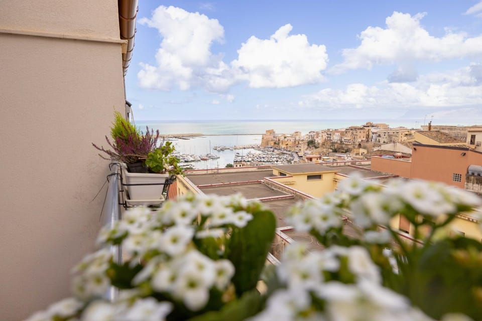 Appartamenti centro storico Milazzo Annarita Apartment in Castellammare del Golfo