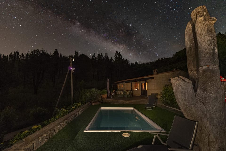 Facade/entrance, Night, Natural landscape, On site, Garden view, Pool view
