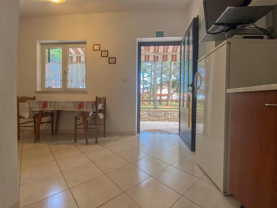 Elena Two Apartment in Novigrad