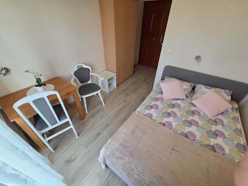 Apartamenty i pokoje Sosnowa 4 Dębki Vacation rental in Pomeranian Voivodeship