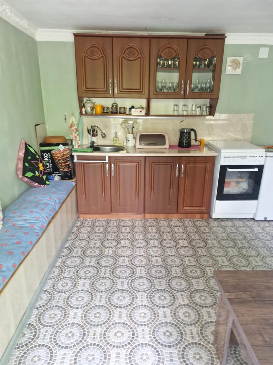 dishwasher, minibar, oven, toaster