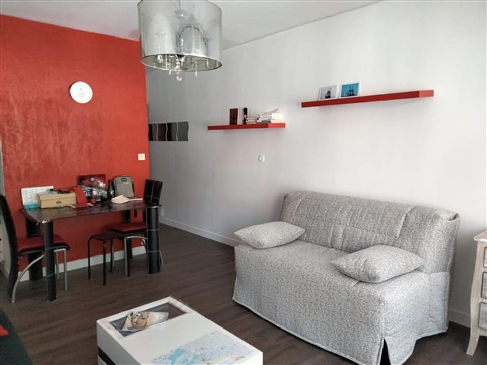 Studio cosy proche plage et marché Arago - 2 pers. - FR-1-331-197 Apartment in Château-d'Olonne