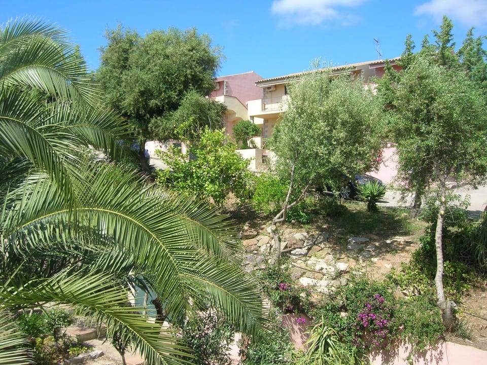 Garden, Balcony/Terrace, Garden view, Quiet street view
