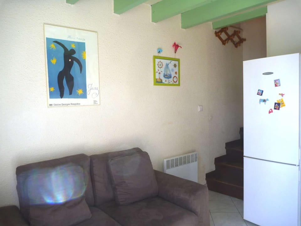 Maisonnette 4 pers avec terrasse, piscine, proche plage, animaux acceptés - FR-1-387-145 Apartment in Marseillan