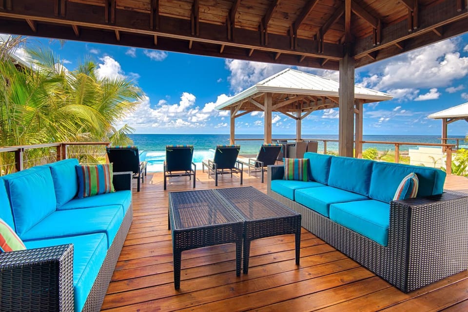 Patio, Day, Natural landscape, View (from property/room), Balcony/Terrace, Living room, Seating area, Sea view