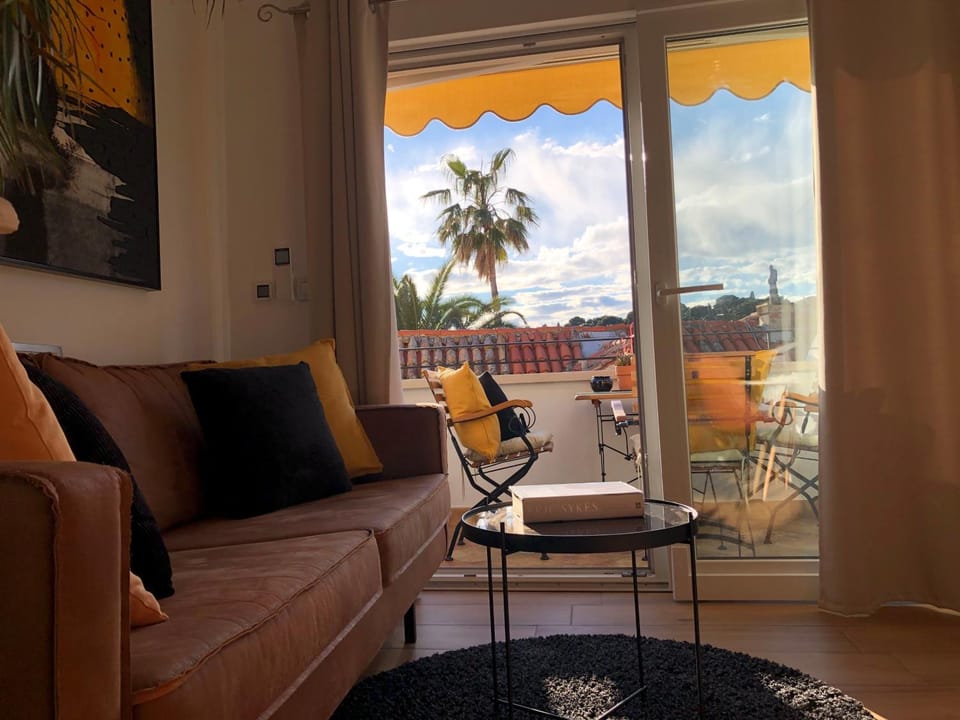 Azamara old town Residence Apartment in Hvar