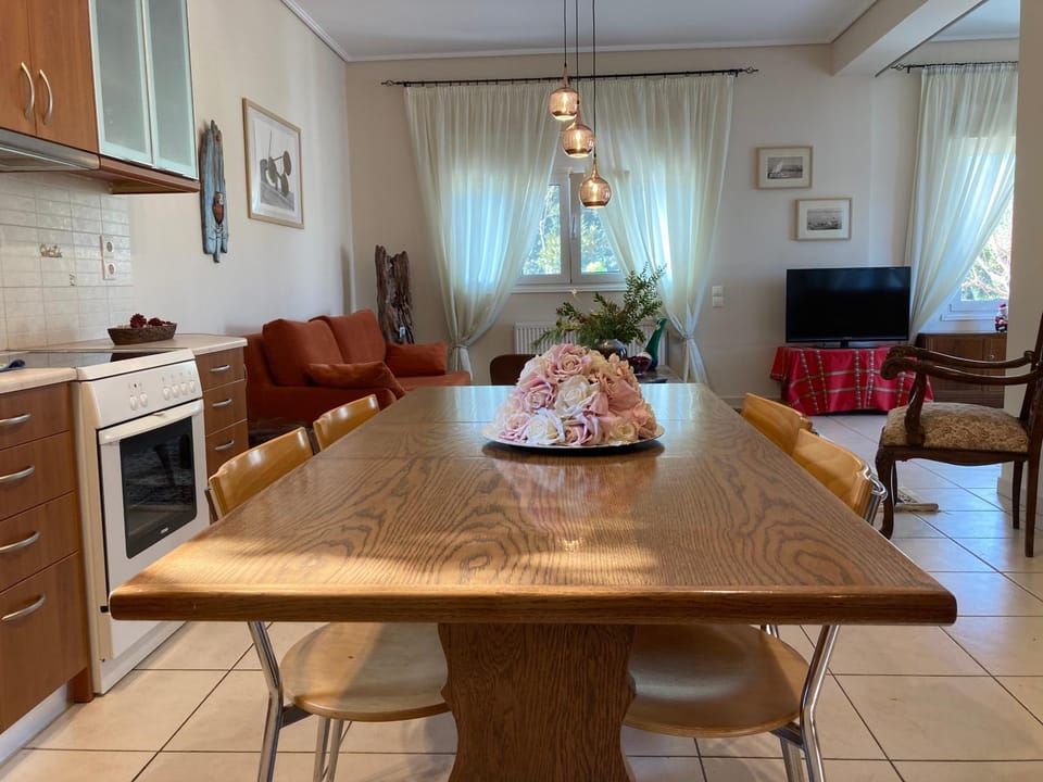 BRINA'S LUXURY APARTMENTS Villa in East Attica Regional Unit, Greece