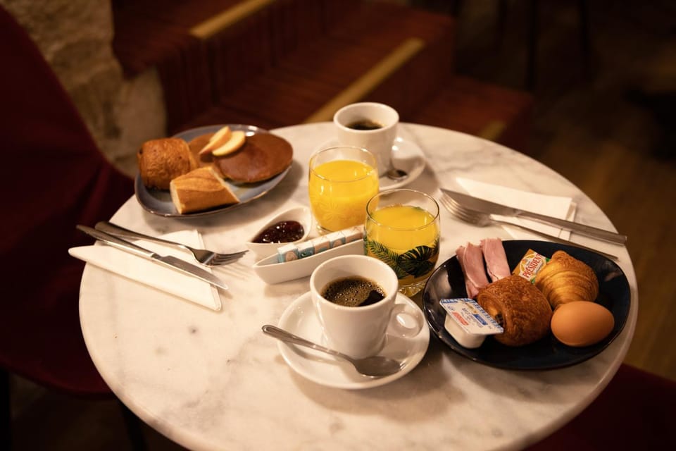 Food and drinks, Breakfast, Continental breakfast, Buffet breakfast