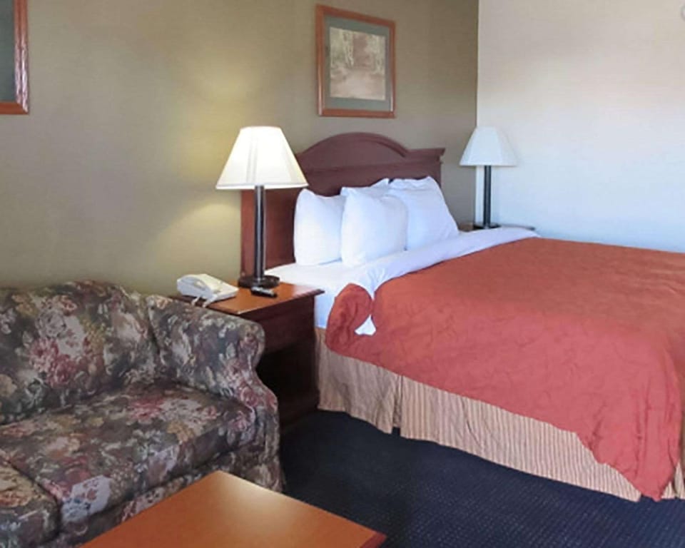 Photo of the whole room, On site