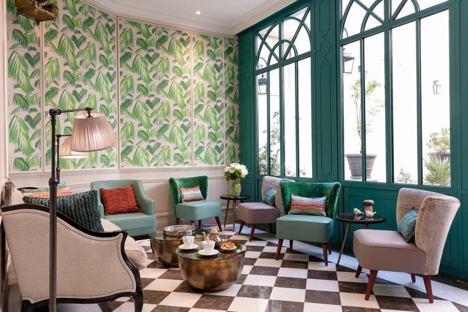 Lounge or bar