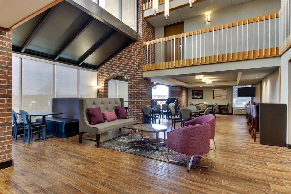 Lobby or reception, On site