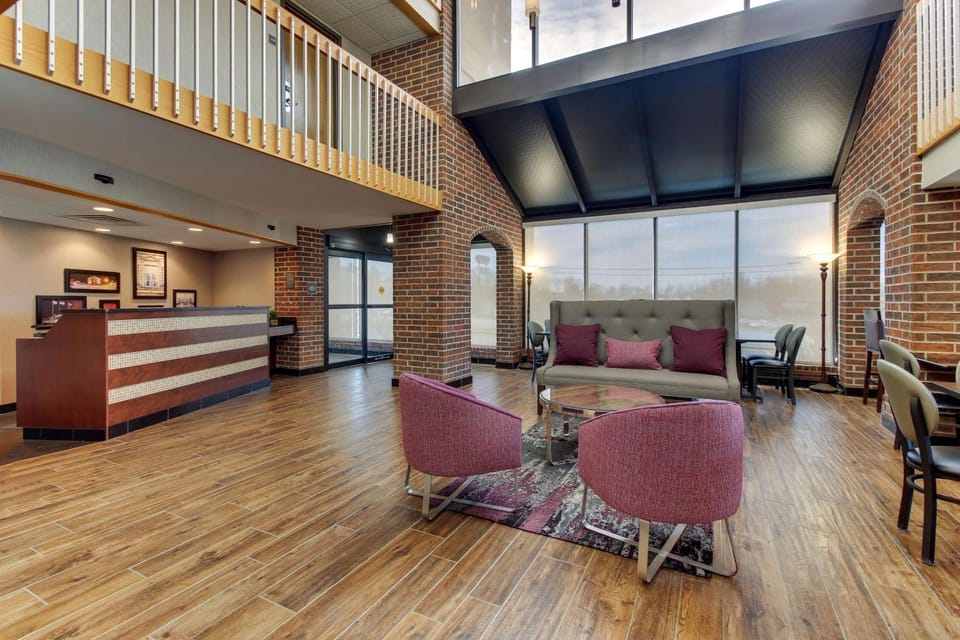 Lobby or reception, On site