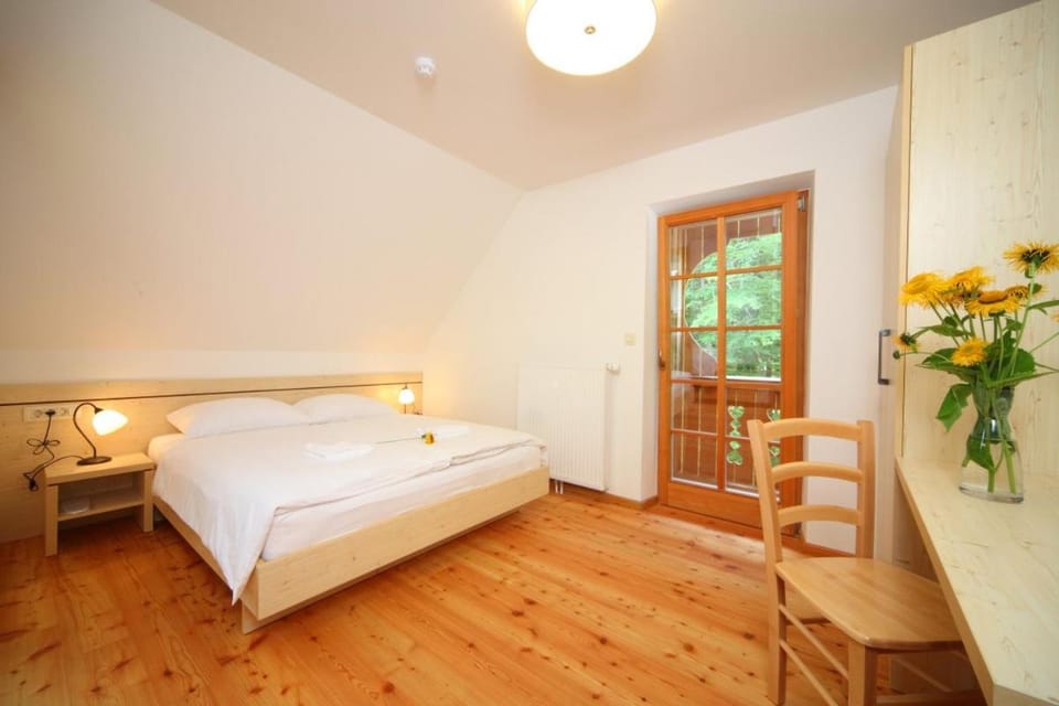 Planinski dom Savica Nature lodge in Friuli-Venezia Giulia