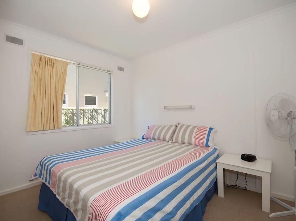 Beachside Shoal Bay Unit 4 House in Shoal Bay