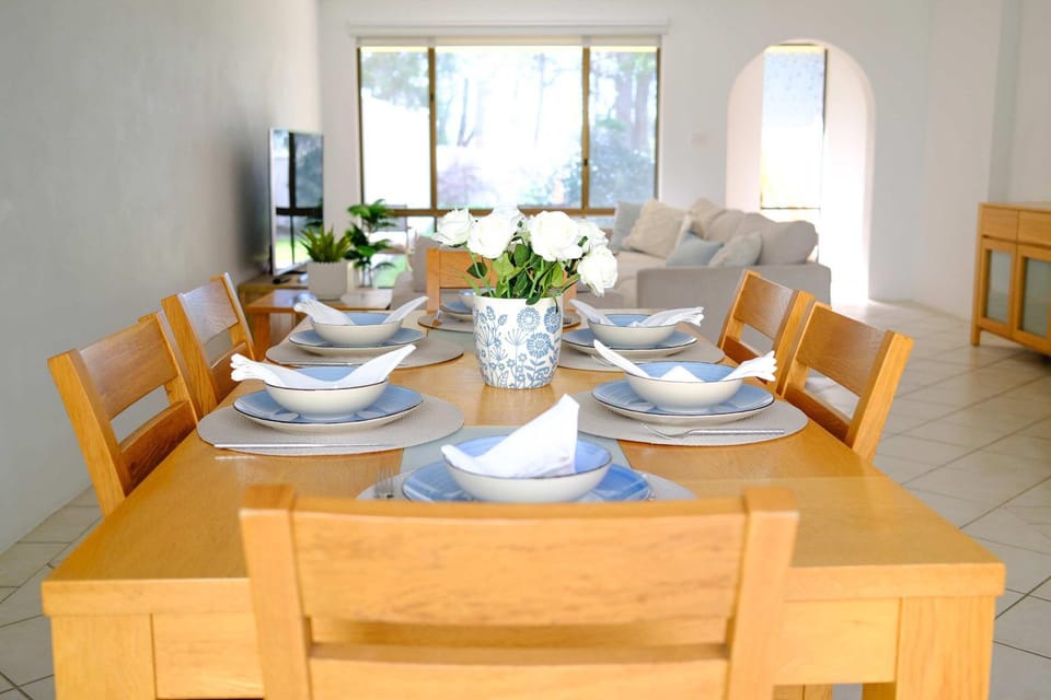 Sandy Shore Villa House in Mollymook