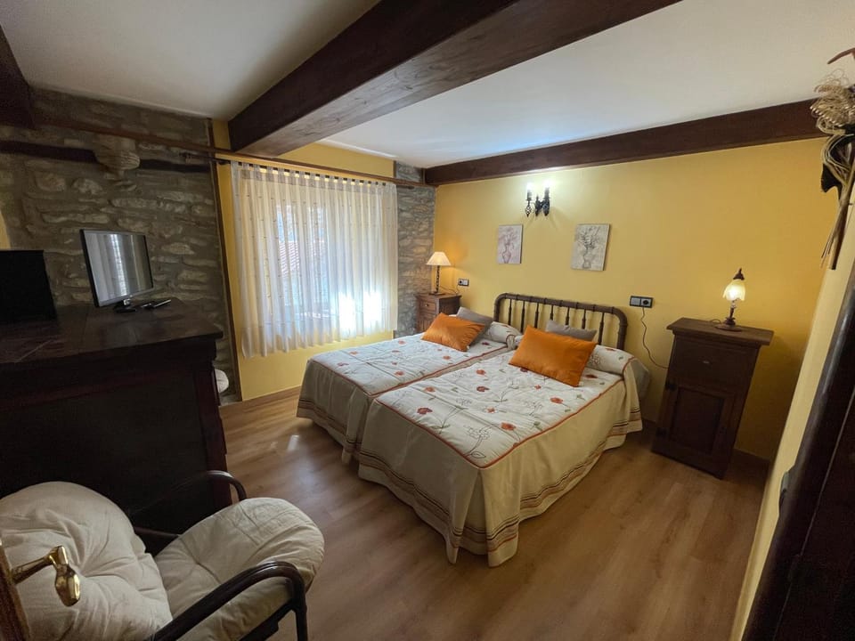 El Hayedo de Argovejo House in Asturias