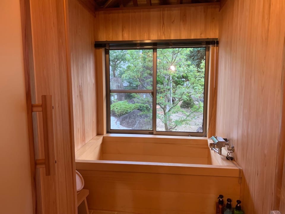オーベルジュ美の浜 流石 Bed and Breakfast in Japan
