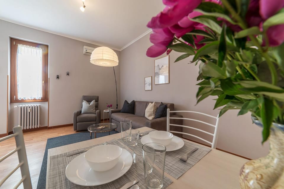 iFlat Augustus Suite near Saint Peter Apartment in Rome