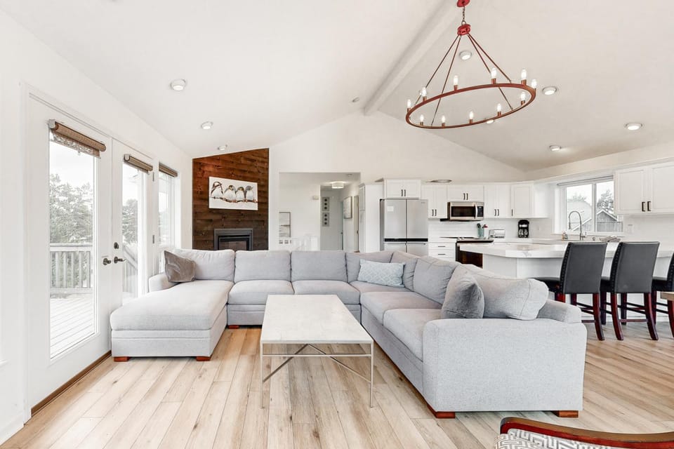 The Capella House in Pacific City