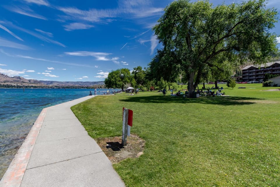 The Vineyards Lodge House in Lake Entiat