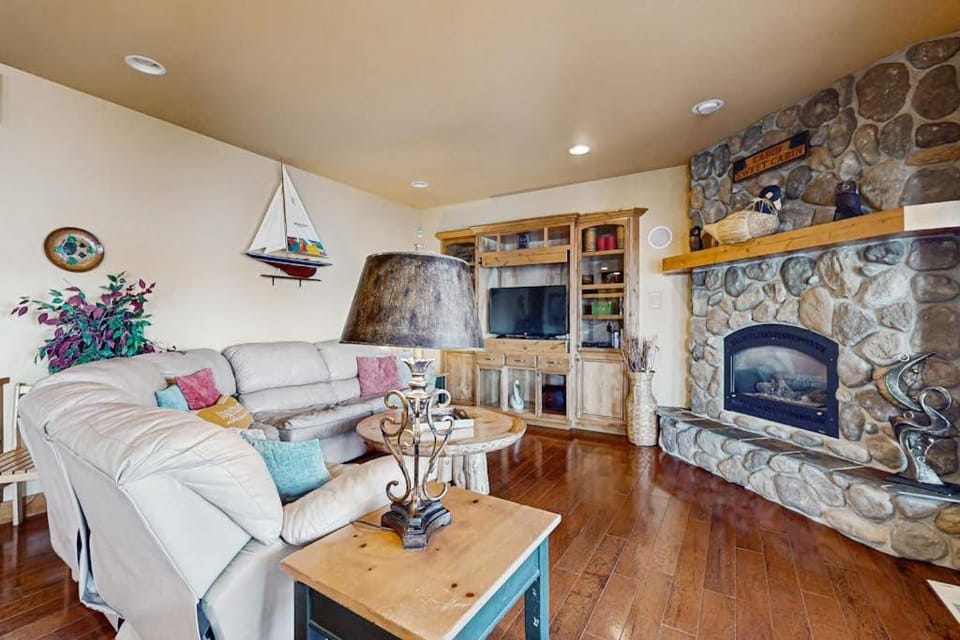 The Vineyards Lodge House in Lake Entiat