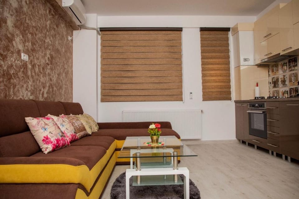Golden Apartment 1 Apartment in Constanța County