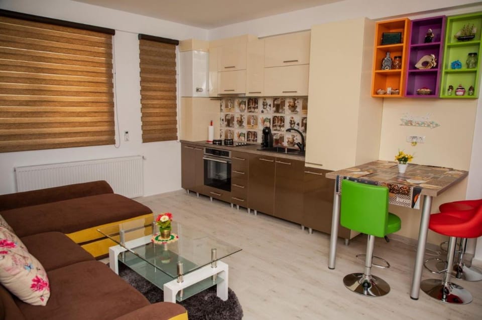 Golden Apartment 1 Apartment in Constanța County